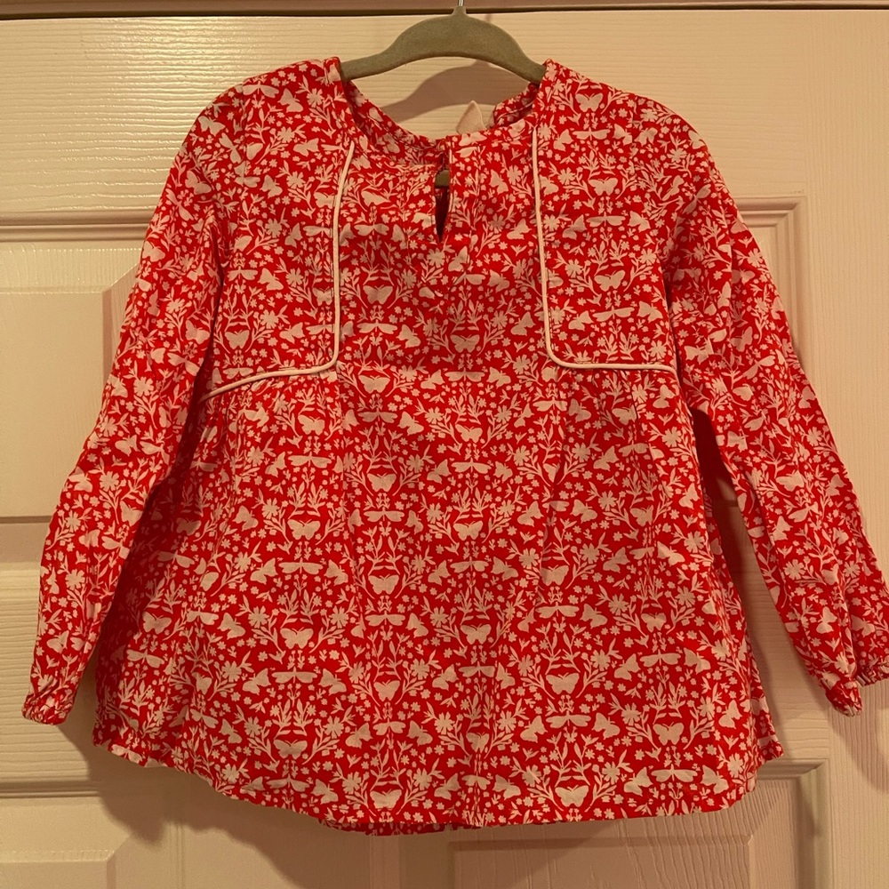 Gap butterfly shirt 4T